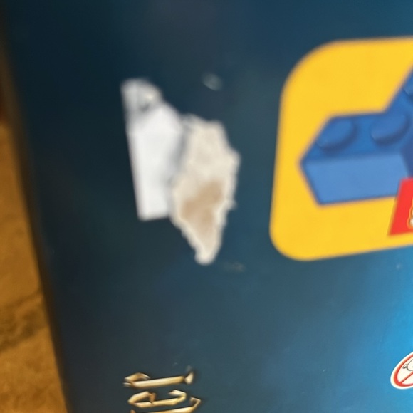 Brand new in box Harry Potter Hogwarts Room of Requirement number 75966 - Picture 3 of 3